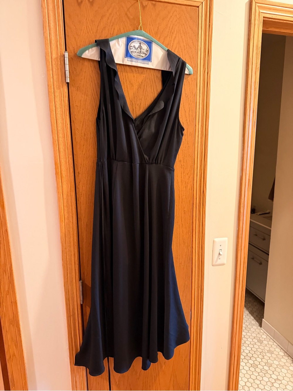 French Connection Navy Sleeveless V-Neck Midi Dress